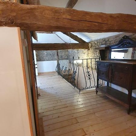 La Peau Bed & Breakfast Maire-l'Evescault Bagian luar foto