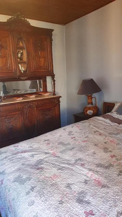 La Peau Bed & Breakfast Maire-l'Evescault Bagian luar foto